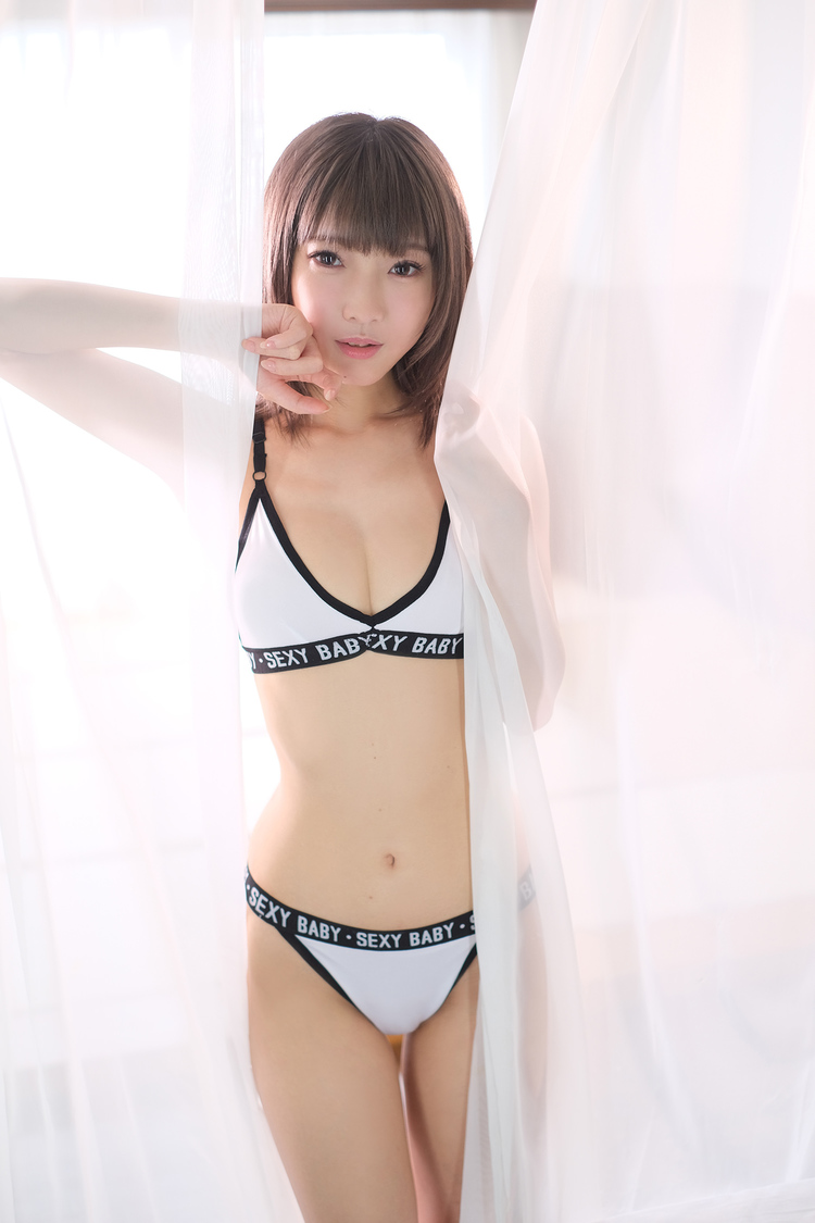 火将ロシエル『Never ever』（©2022 Liverpool）