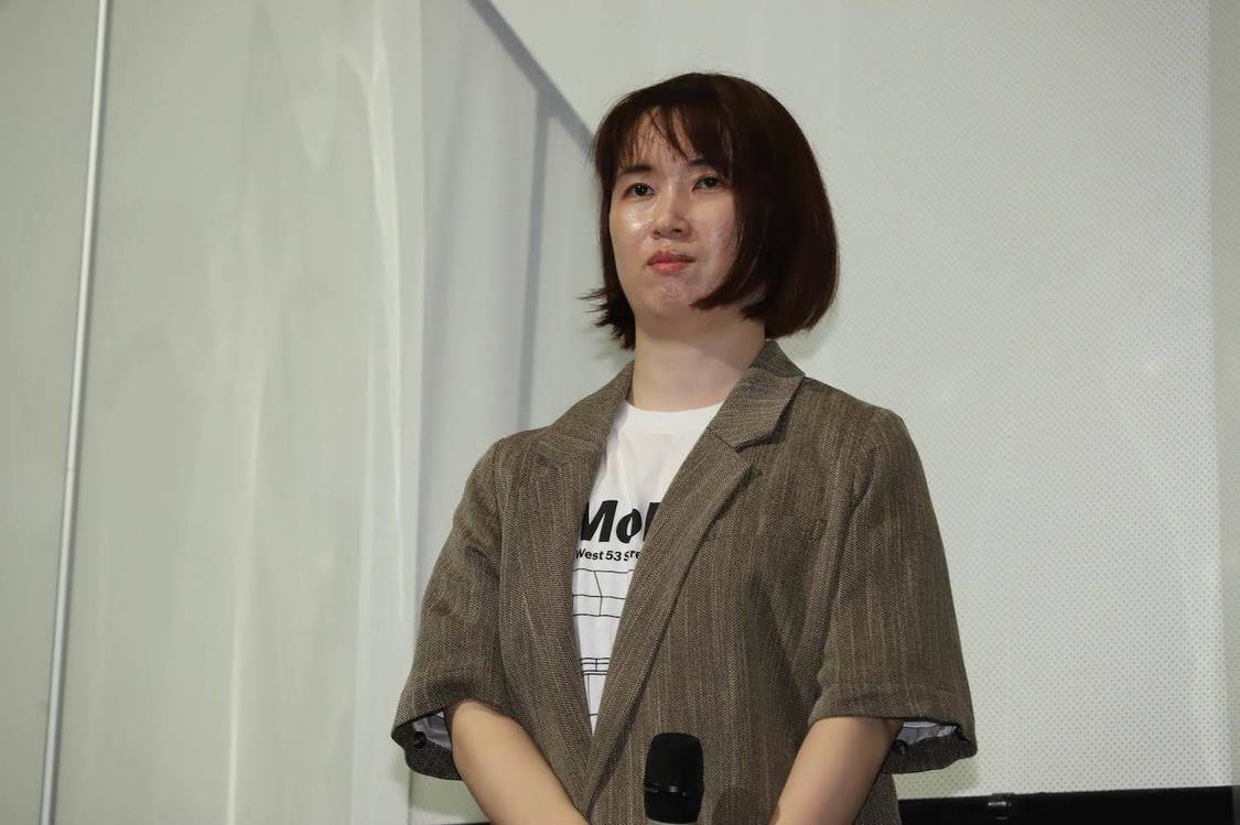 ＜映画『よだかの片想い』公開記念舞台挨拶＞（©島本理生／集英社　©2021映画『よだかの片想い』製作委員会）