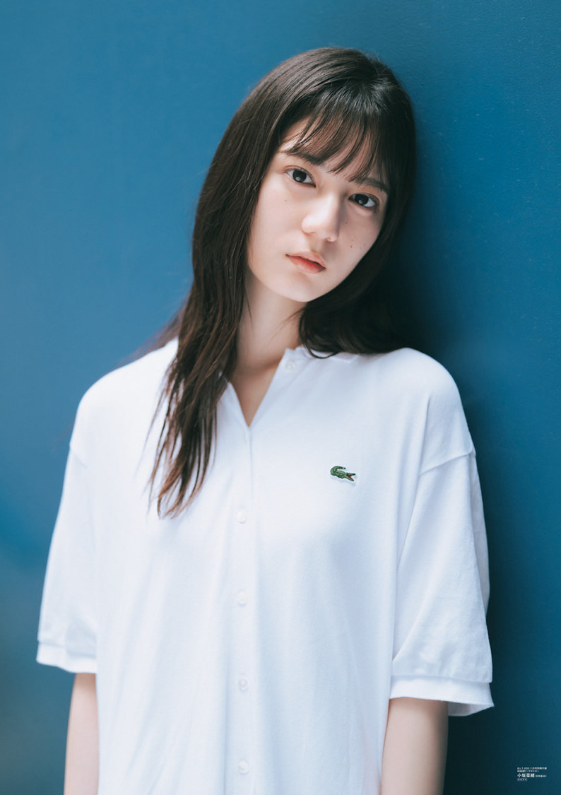 『B.L.T.2022年11月号』別冊付録：小坂菜緒（日向坂46）両面超ビッグポスター（表）