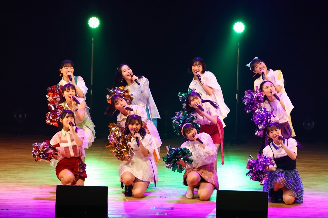 ＜BEYOOOOONDS メジャーデビュー3周年記念ライブ 〜ビヨと過ごす夏2022〜＞