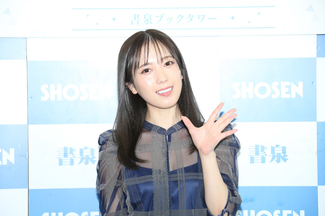 小湊よつ葉＜初ヌード写真集『芽吹き』発売記念読者お渡し会＞書泉ブックタワー（2022年10月2日）