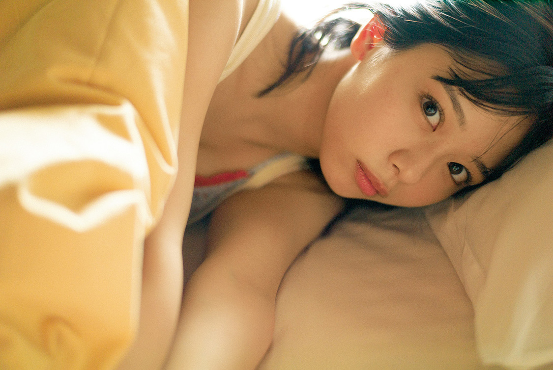  峰島こまき1st写真集『ふるさと』アザーカット