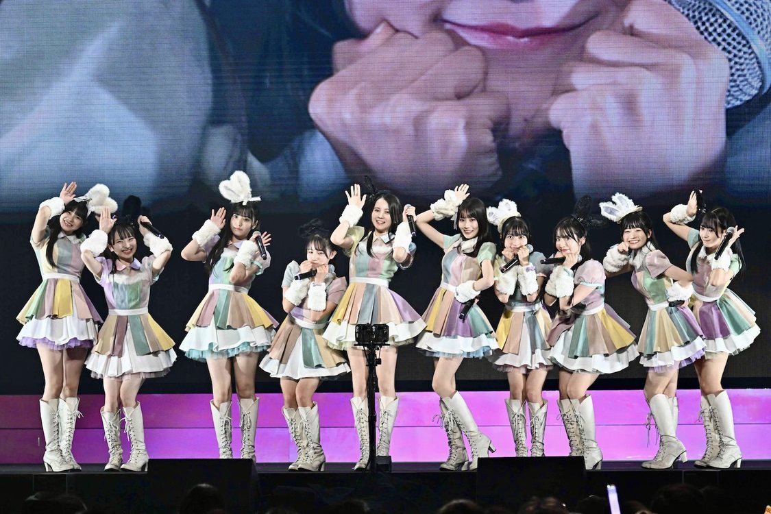 AKB48＜MX 祭り！AKB48 60th Single「久しぶりのリップグロス」発売記念コンサート in 武道館 2022 〜リベンジ！カップリングリクエストアワーベスト30〜＞日本武道館（2022年10月8日）／(C)AKB48