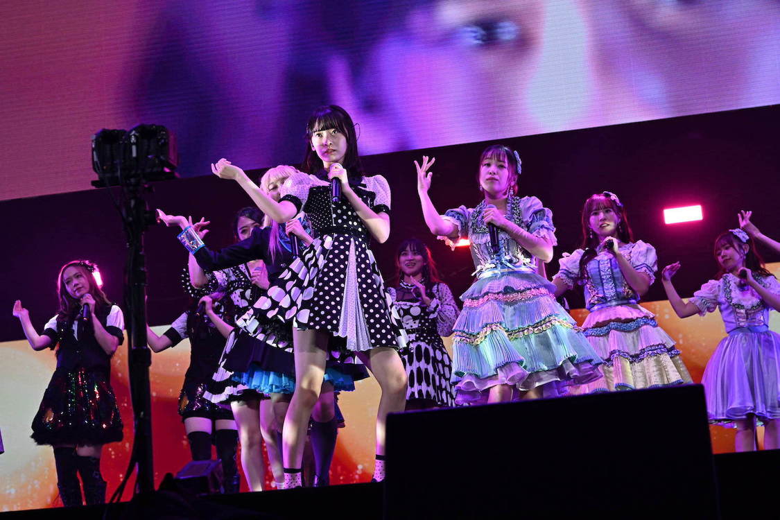 AKB48＜MX 祭り！AKB48 60th Single「久しぶりのリップグロス」発売記念コンサート in 武道館 2022 〜リベンジ！カップリングリクエストアワーベスト30〜＞日本武道館（2022年10月8日）／(C)AKB48