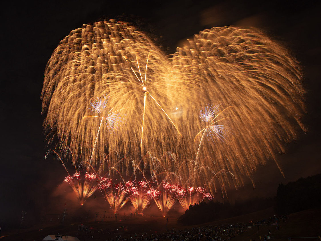 ＜長岡 米百俵フェス 〜花火と食と音楽と〜2022＞東山ファミリーランド（2022年10月8日）