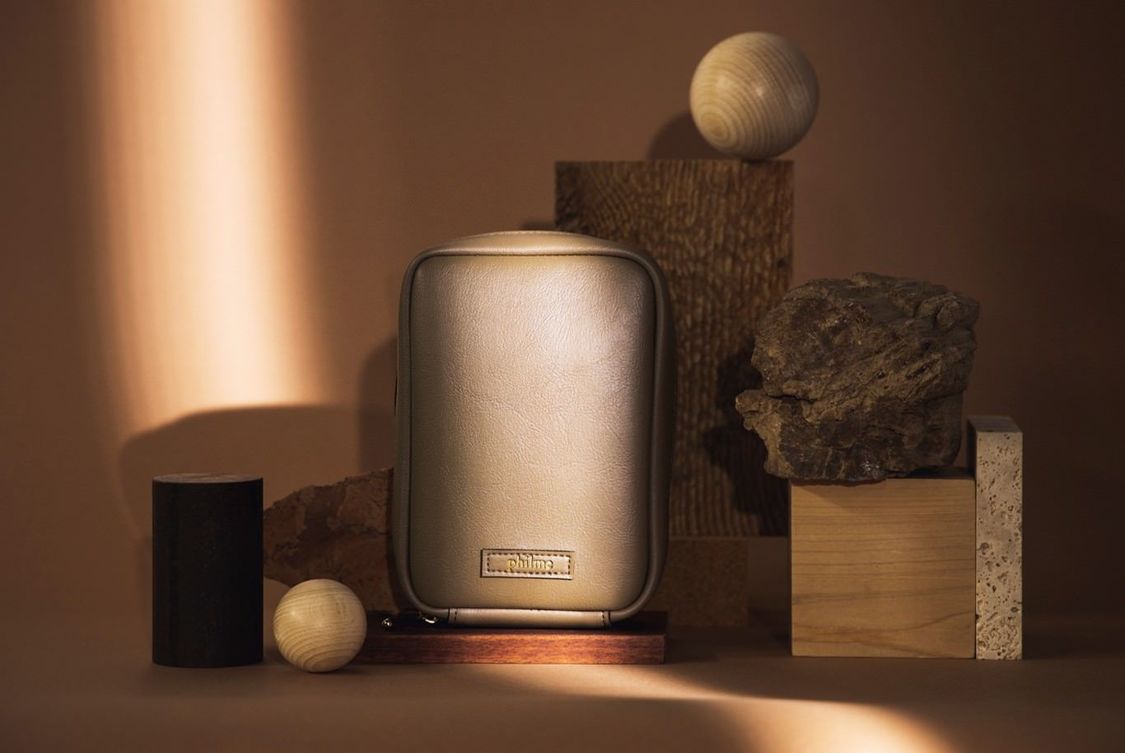 『philme 1st anniversary book』スクエアポーチ