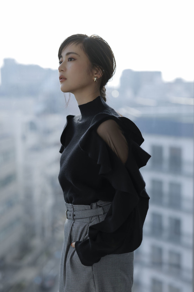 生田絵梨花 Apuweiser-riche 