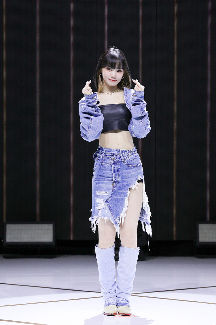 (P)&(C) SOURCE MUSIC