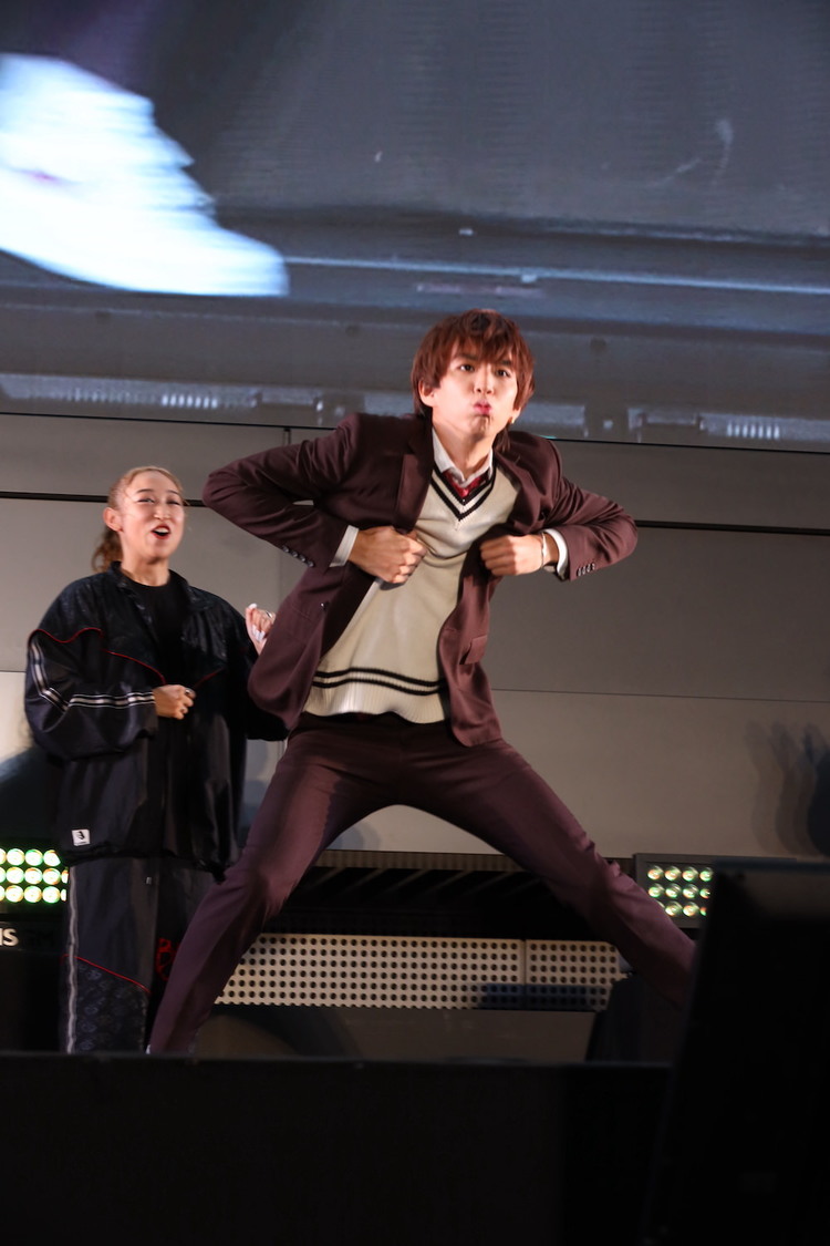 ＜バイトル学園祭2022＞新宿住友ビル三角広場（2022年10月22日）