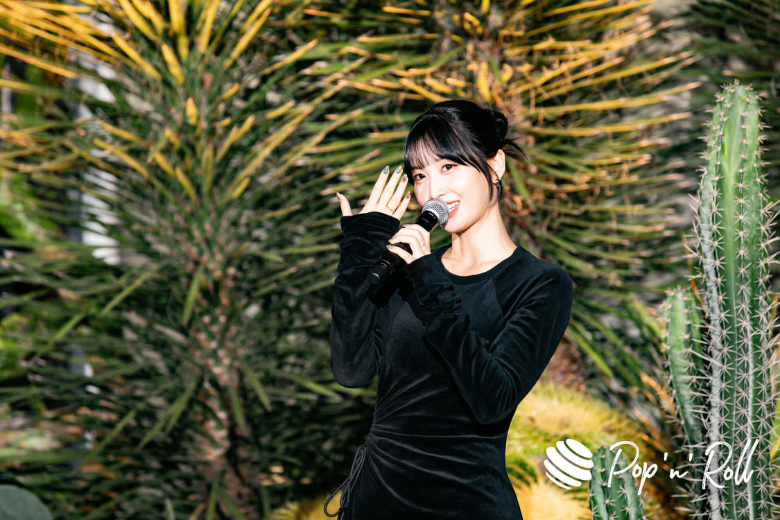 TWICE モモ＜オニツカタイガー「MEXICO 66™ CACTFUL™」プレミア＞在日メキシコ大使館（2022年10月27日）