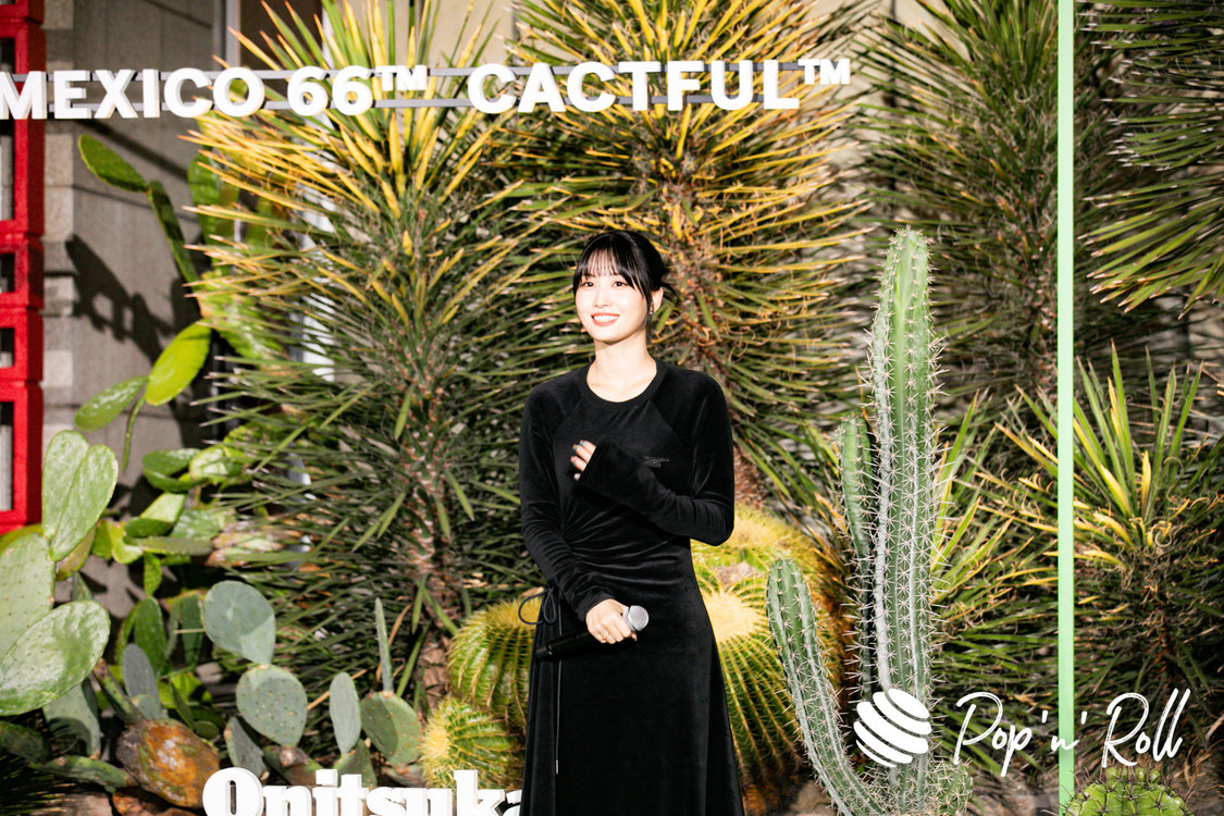 TWICE モモ＜オニツカタイガー「MEXICO 66™ CACTFUL™」プレミア＞在日メキシコ大使館（2022年10月27日）