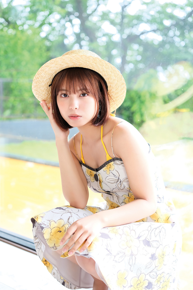 宮崎あみさ『PURE』（©2022 Liverpool）