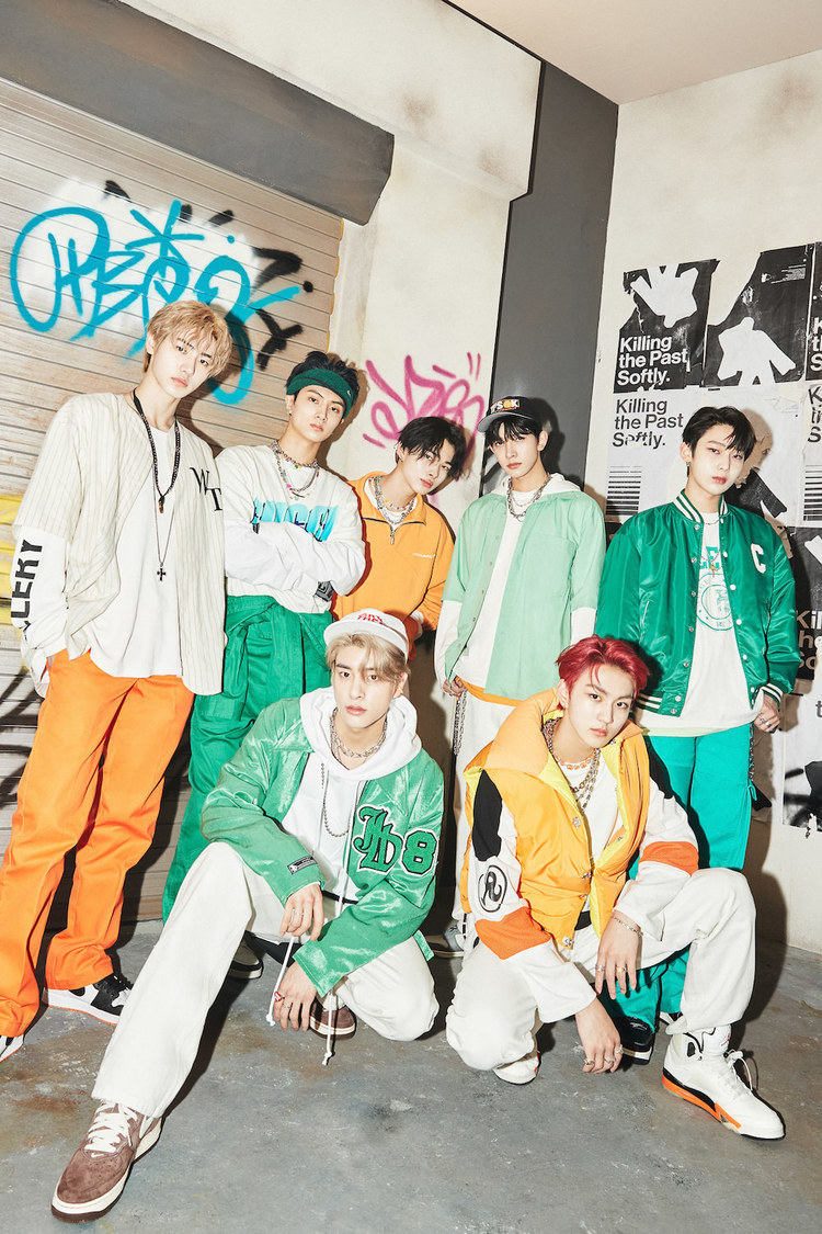 ENHYPEN（(P)&(C) BELIFT LAB）