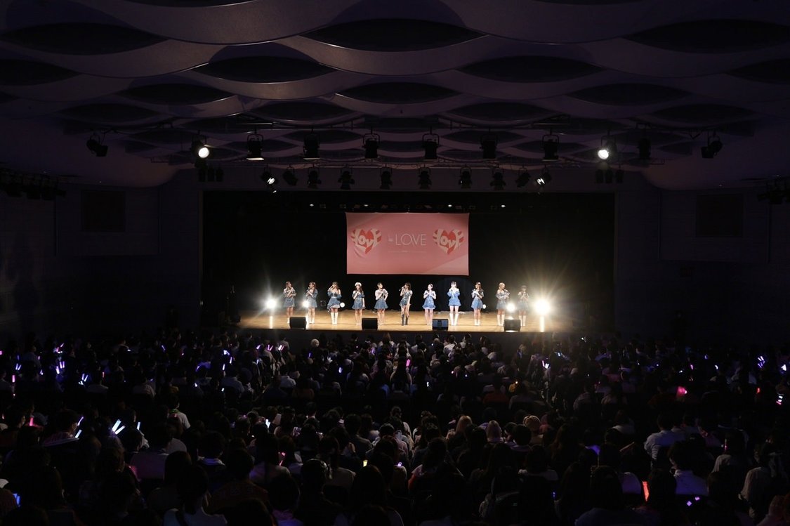 ＝LOVE＜12thシングル「Be Selfish」発売記念スペシャルライブ＞松下IMPホール（2022年11月5日）