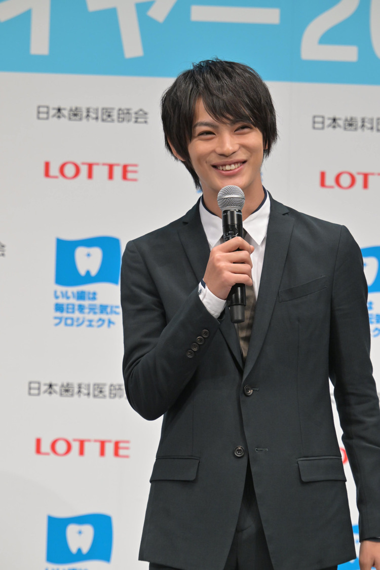 神尾楓珠『ベストスマイル・オブ・ザ・イヤー2022』授賞式（2022年11月8日）