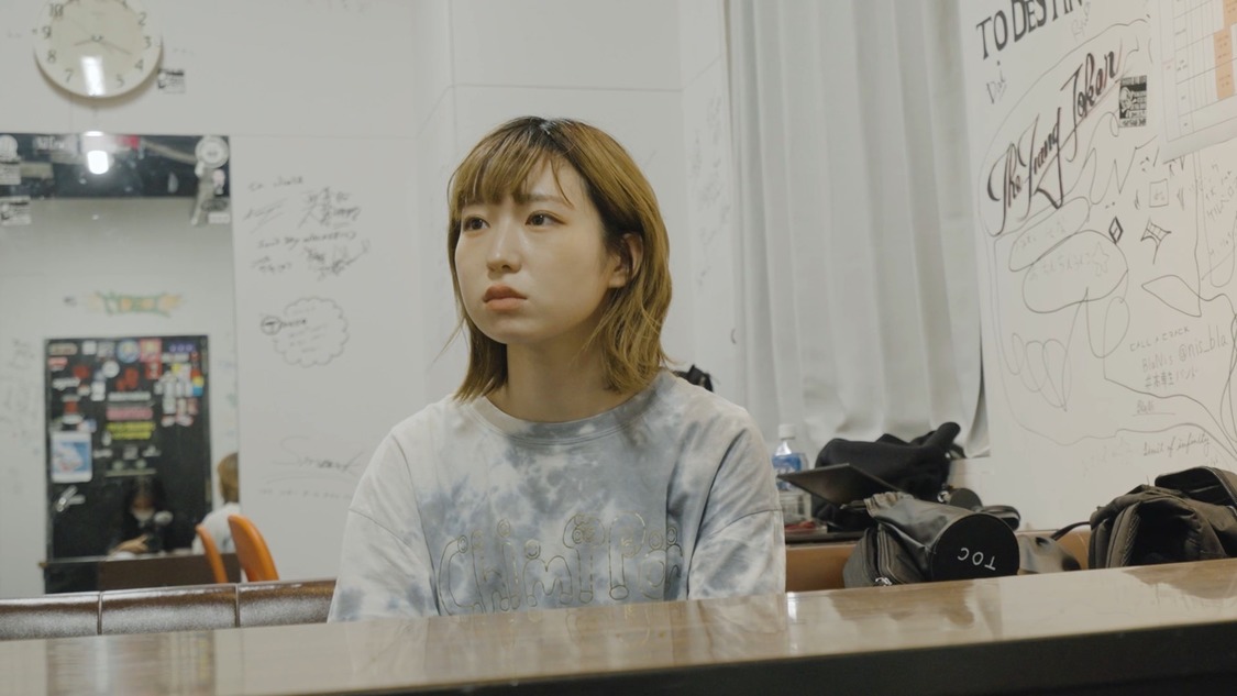 「【豆柴の大群】Document of MUST CHANGE」より