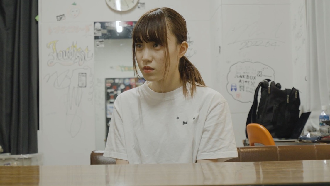 「【豆柴の大群】Document of MUST CHANGE」より