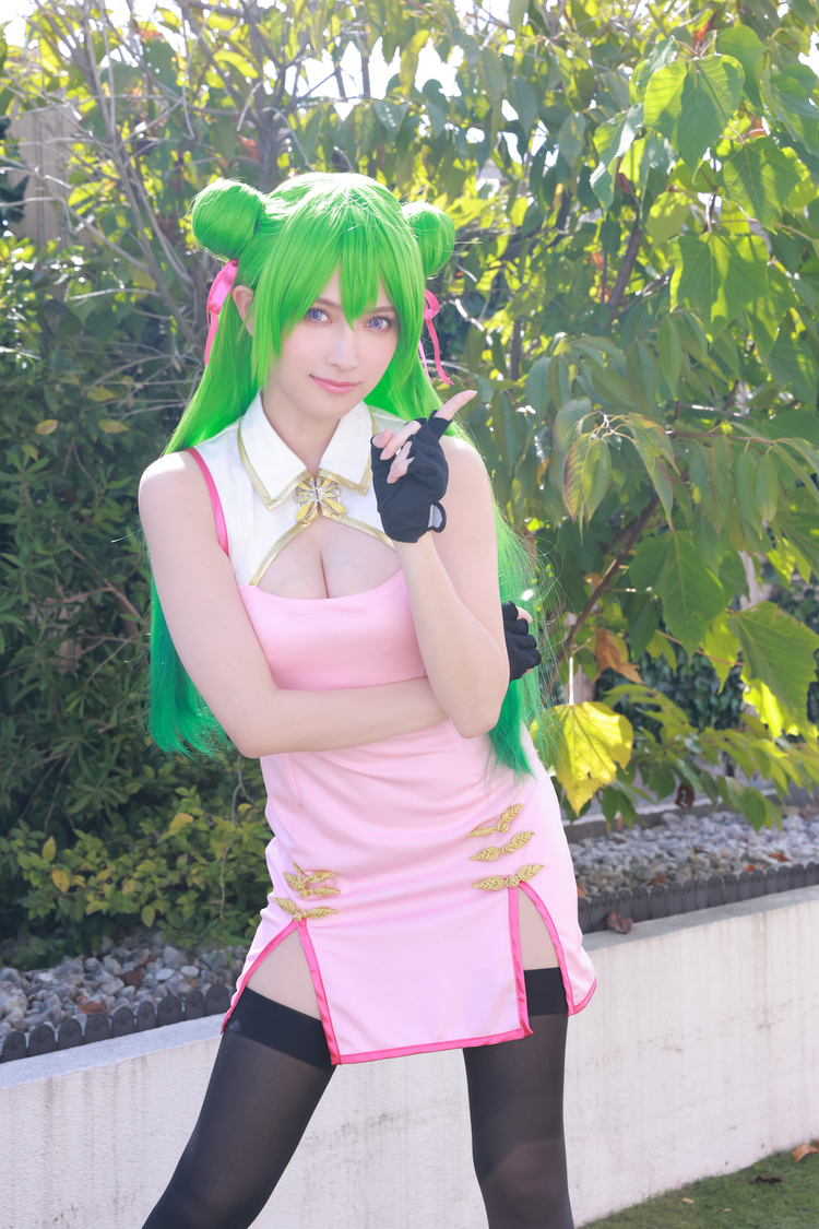 桃月なしこ（©中山雅文／白泉社）