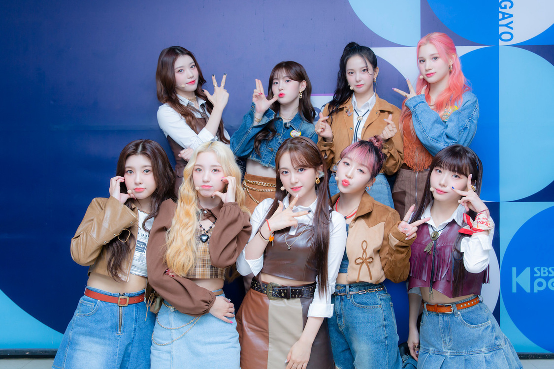 Kep1er 9月／10月配信分『SBS人気歌謡』《字幕版》（ⓒSBS）