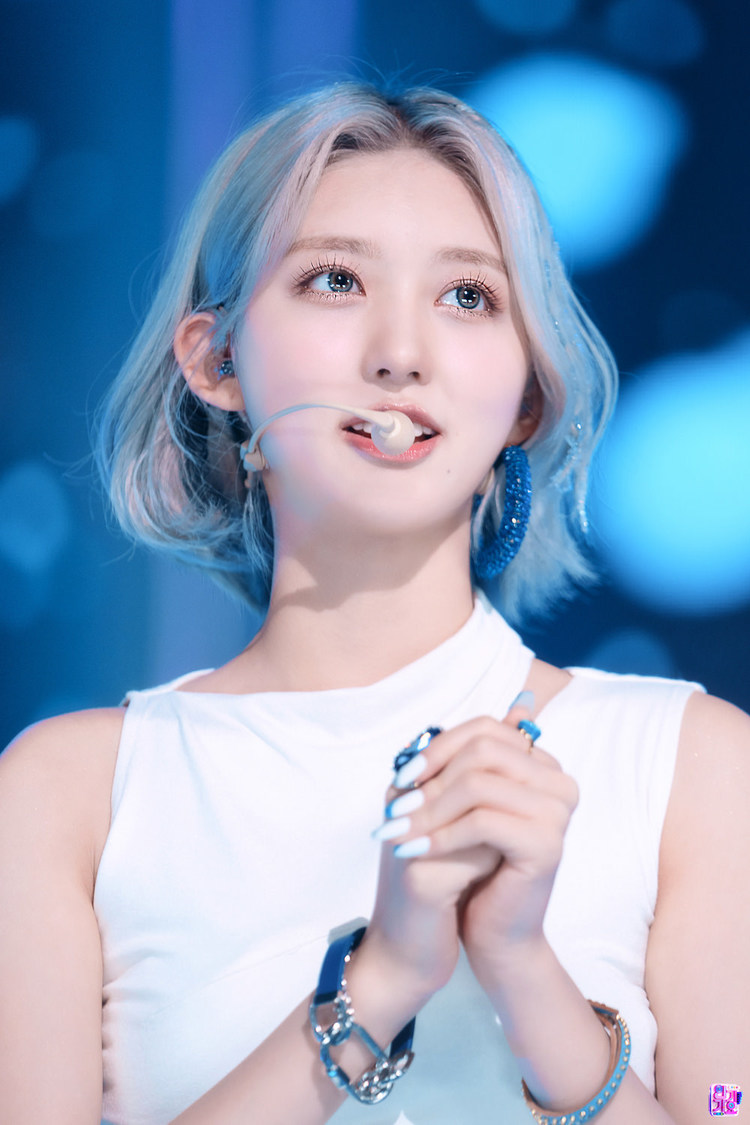 IVE 9月／10月配信分『SBS人気歌謡』《字幕版》（ⓒSBS）