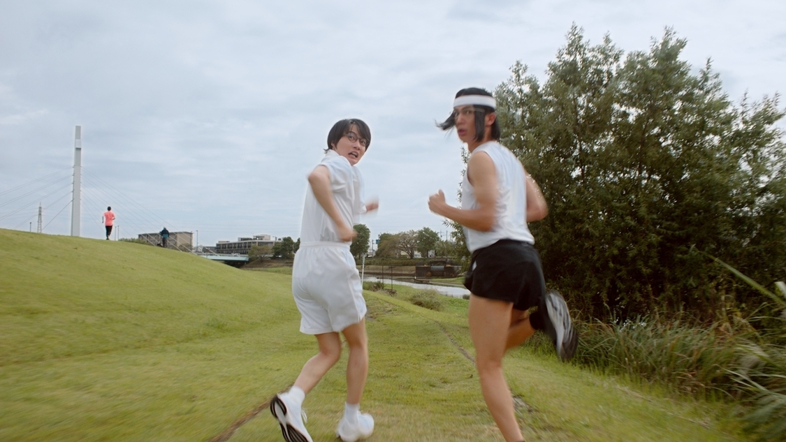 au『意識高すぎ！高杉くん』新CM「ディベート大会」篇