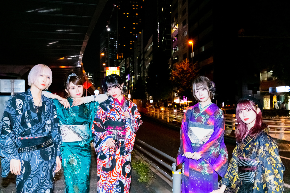 左から、滝沢ひなの、辰巳さやか、瀬戸みるか、朝倉あい、福田みゆ