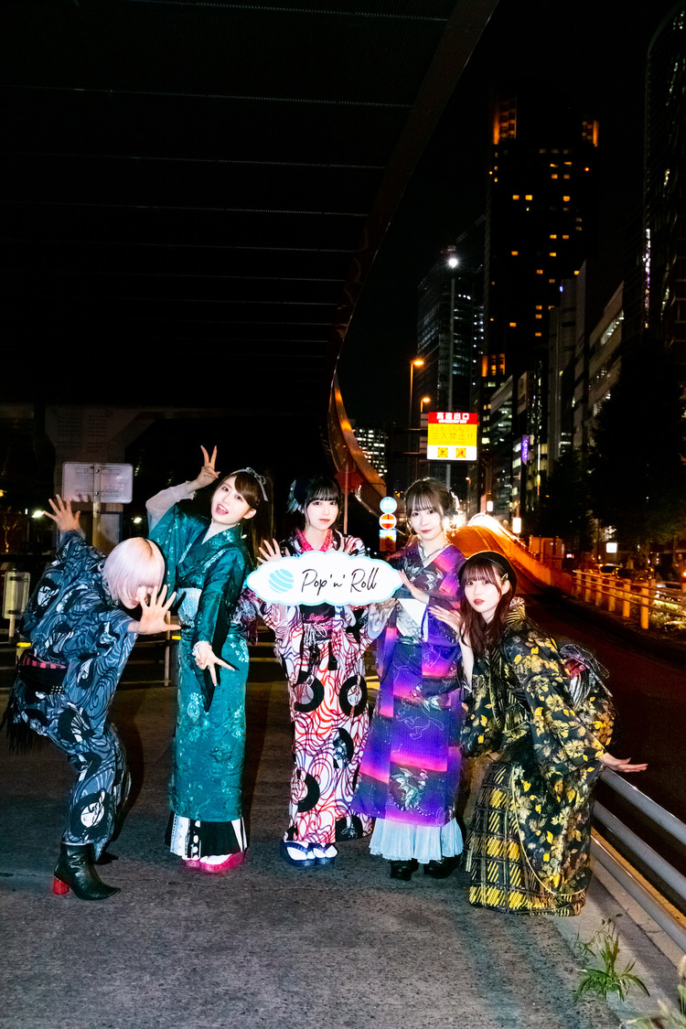 左から、滝沢ひなの、辰巳さやか、瀬戸みるか、朝倉あい、福田みゆ