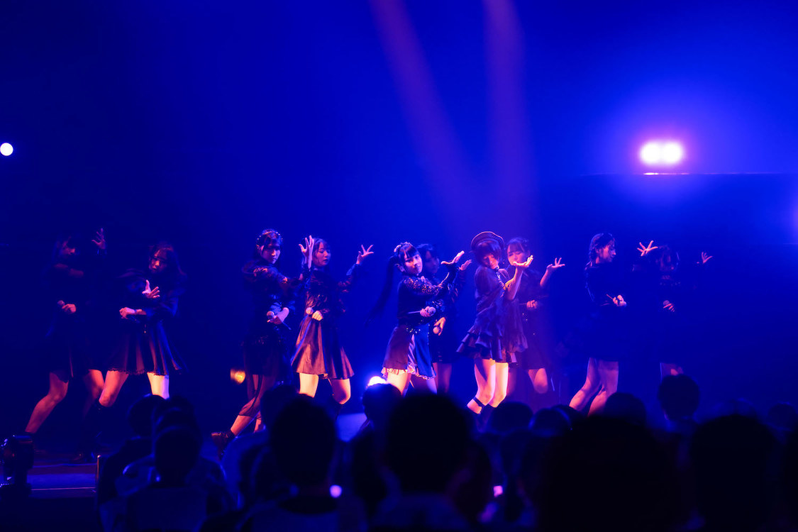 ≠ME＜もしこれが恋ならば君しか無理なんだよ＞上野学園ホール（2022年11月20日（日）／©️YOANI／KING RECORDS）