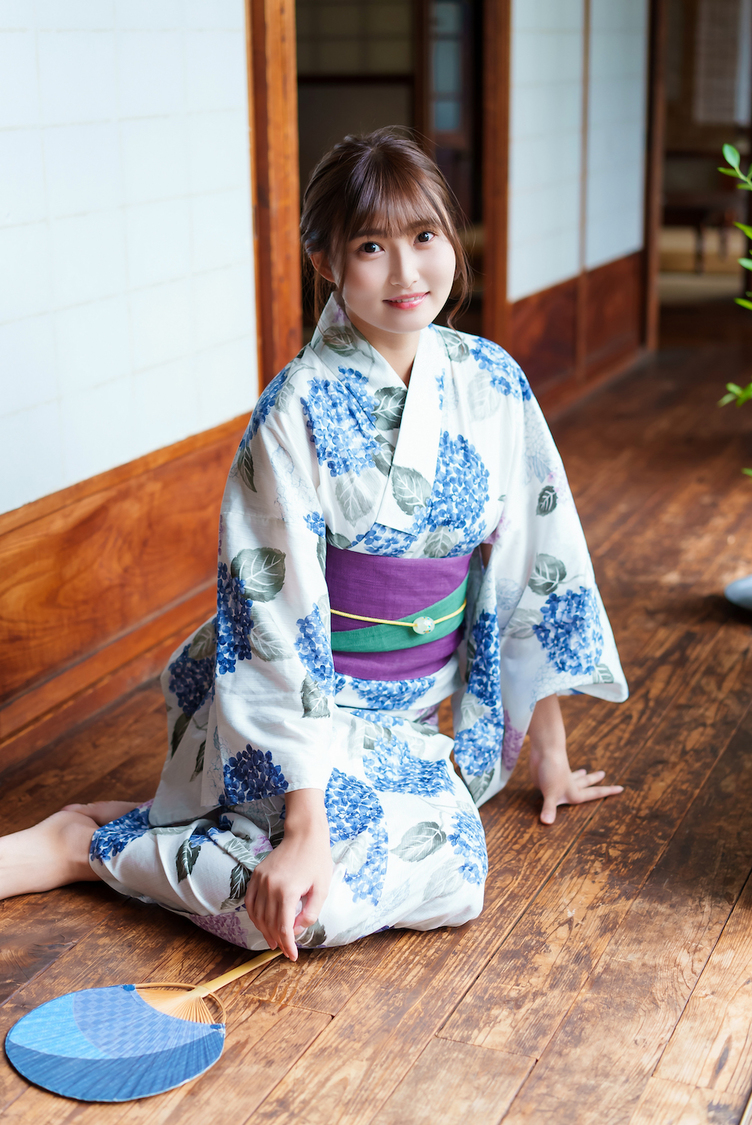 片岡未優『週刊現代』アザーカット（撮影：門嶋淳矢）