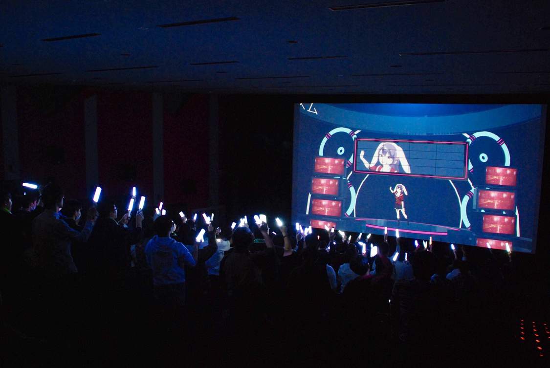 響木アオ ライブの様子