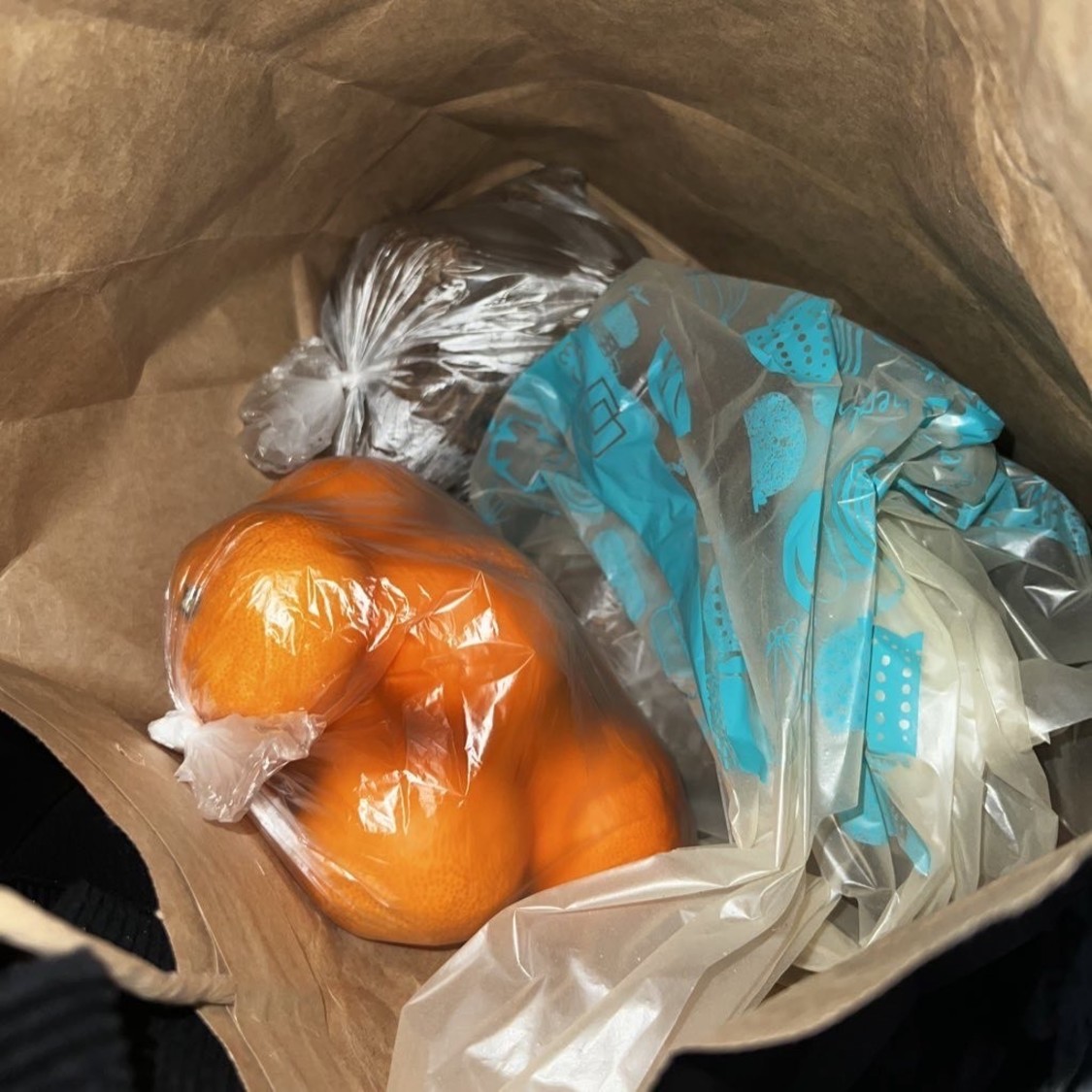 安藤なつさんからみかんと里芋いただいちゃった！　東京の実家♡