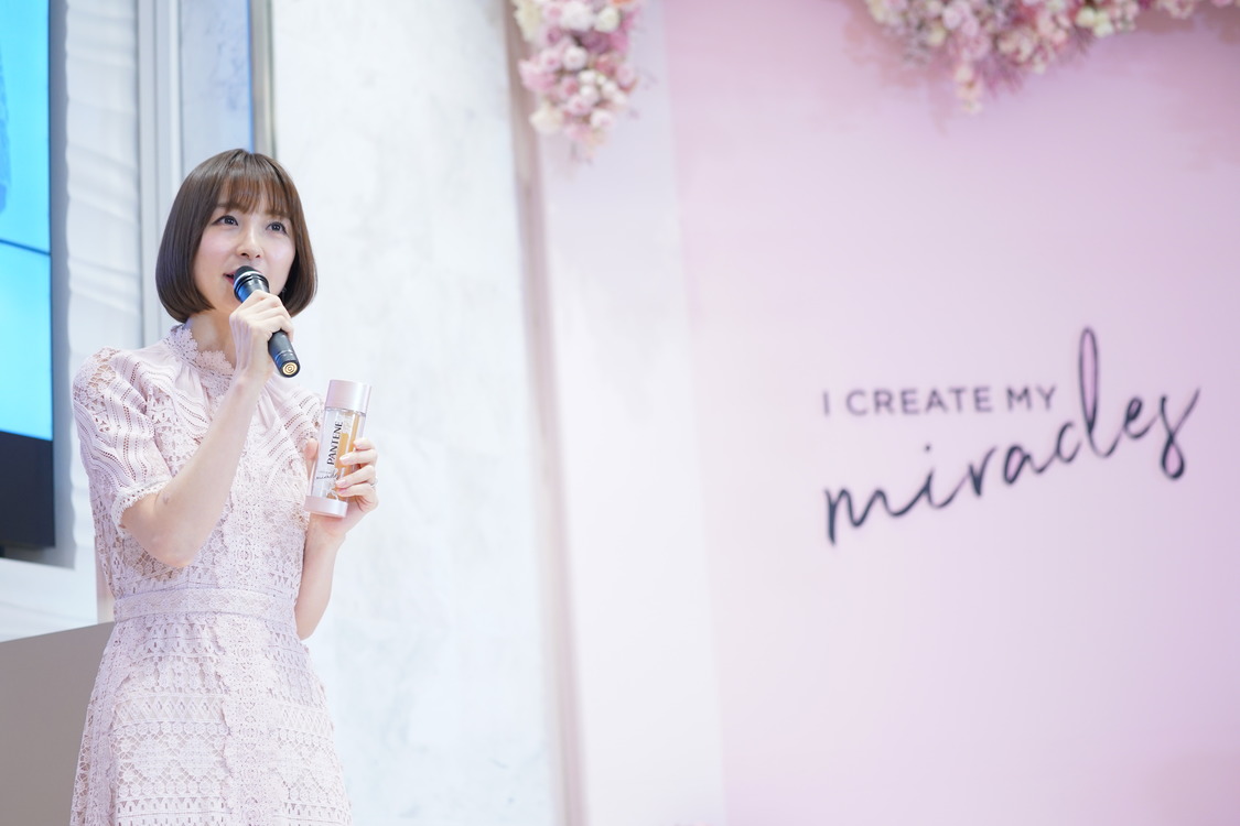 篠田麻里子＜パンテーン ミラクルズ ブライダルビューティサロン＞より