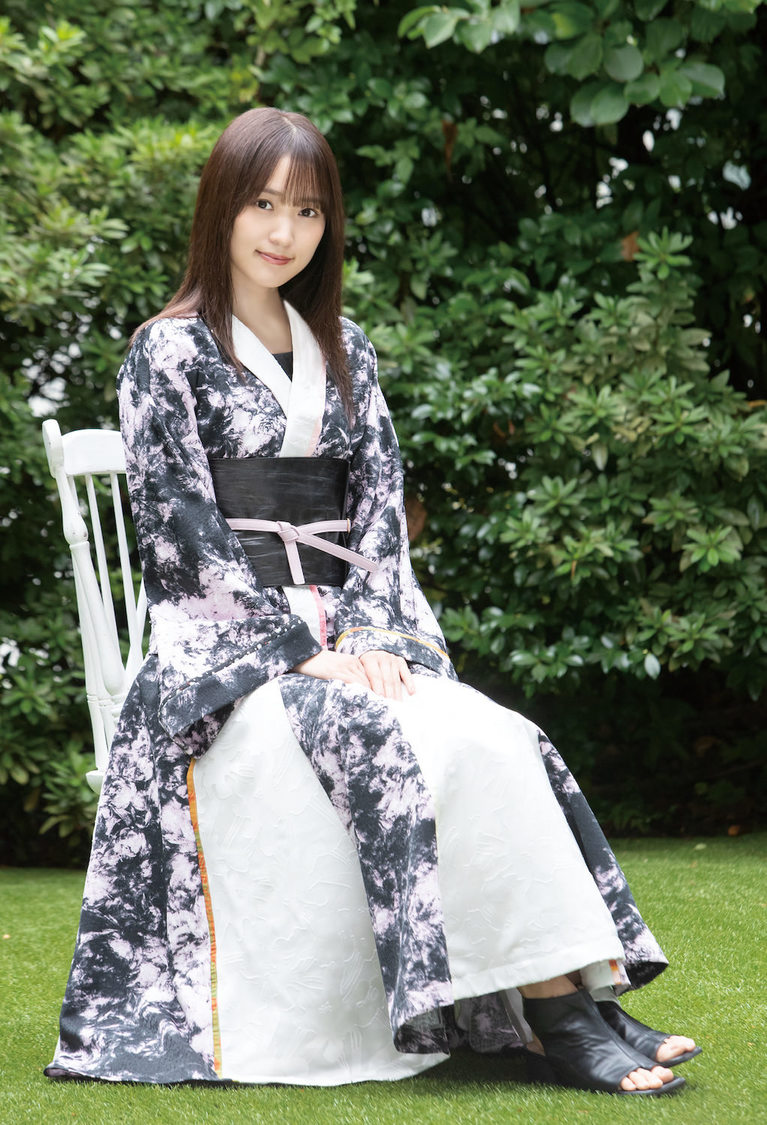 菅井友香『Wアンコール』（日経BP）