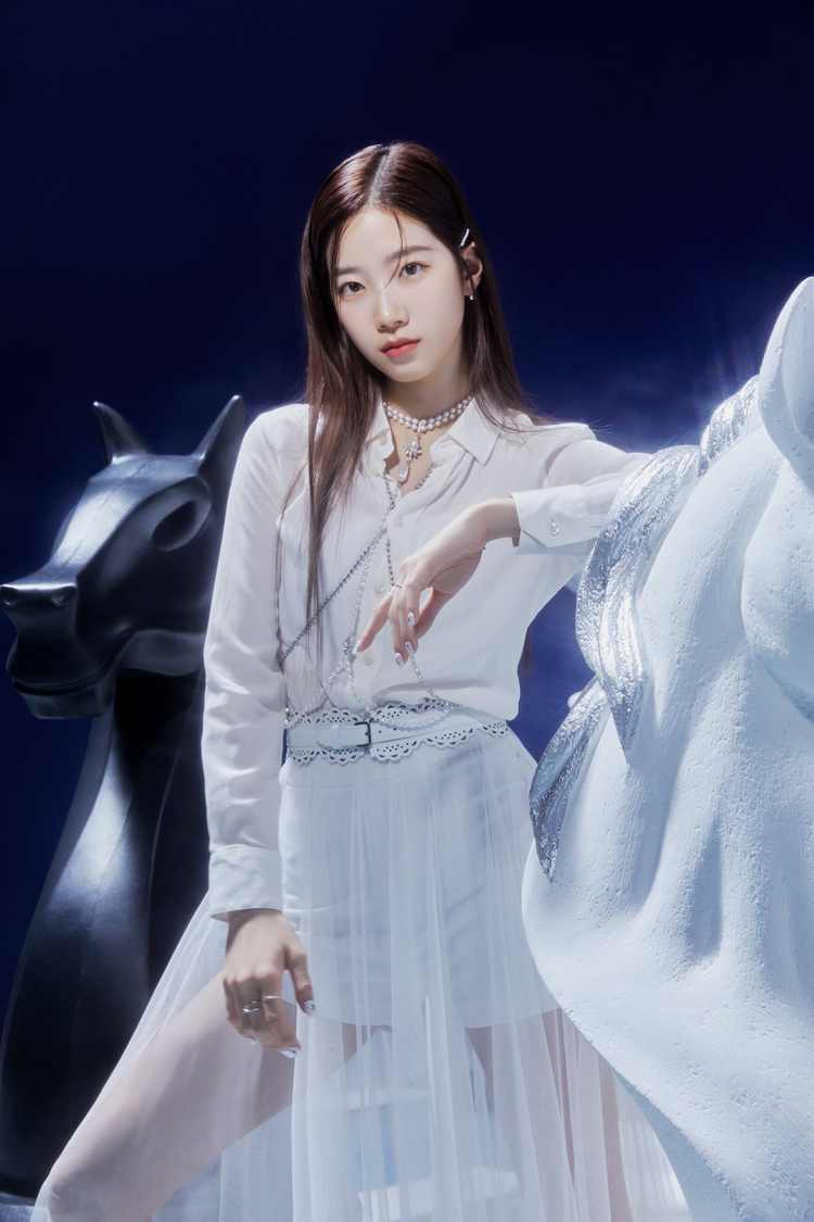 KAZUHA（(P)&(C) SOURCE MUSIC）