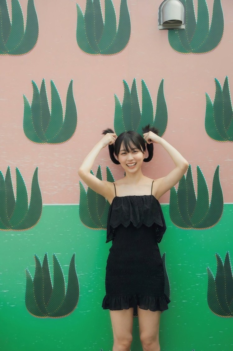 乃木坂46賀喜遥香 1st写真集『まっさら』（撮影：菊地泰久／新潮社）