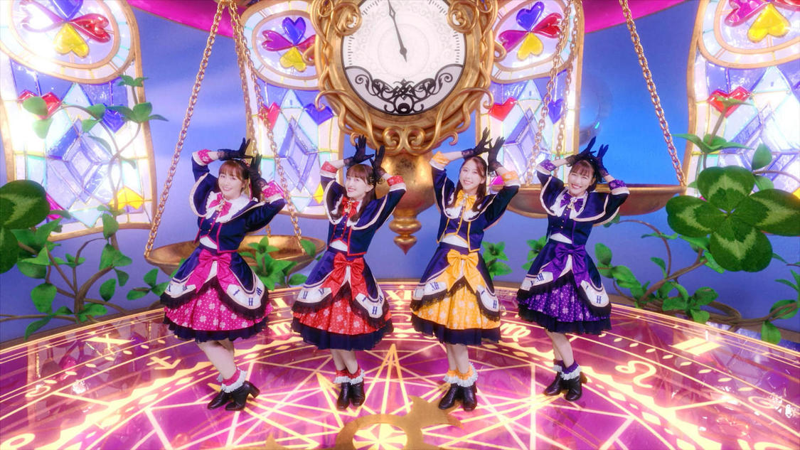 ももいろクローバーZ「Majoram Therapie」MVより