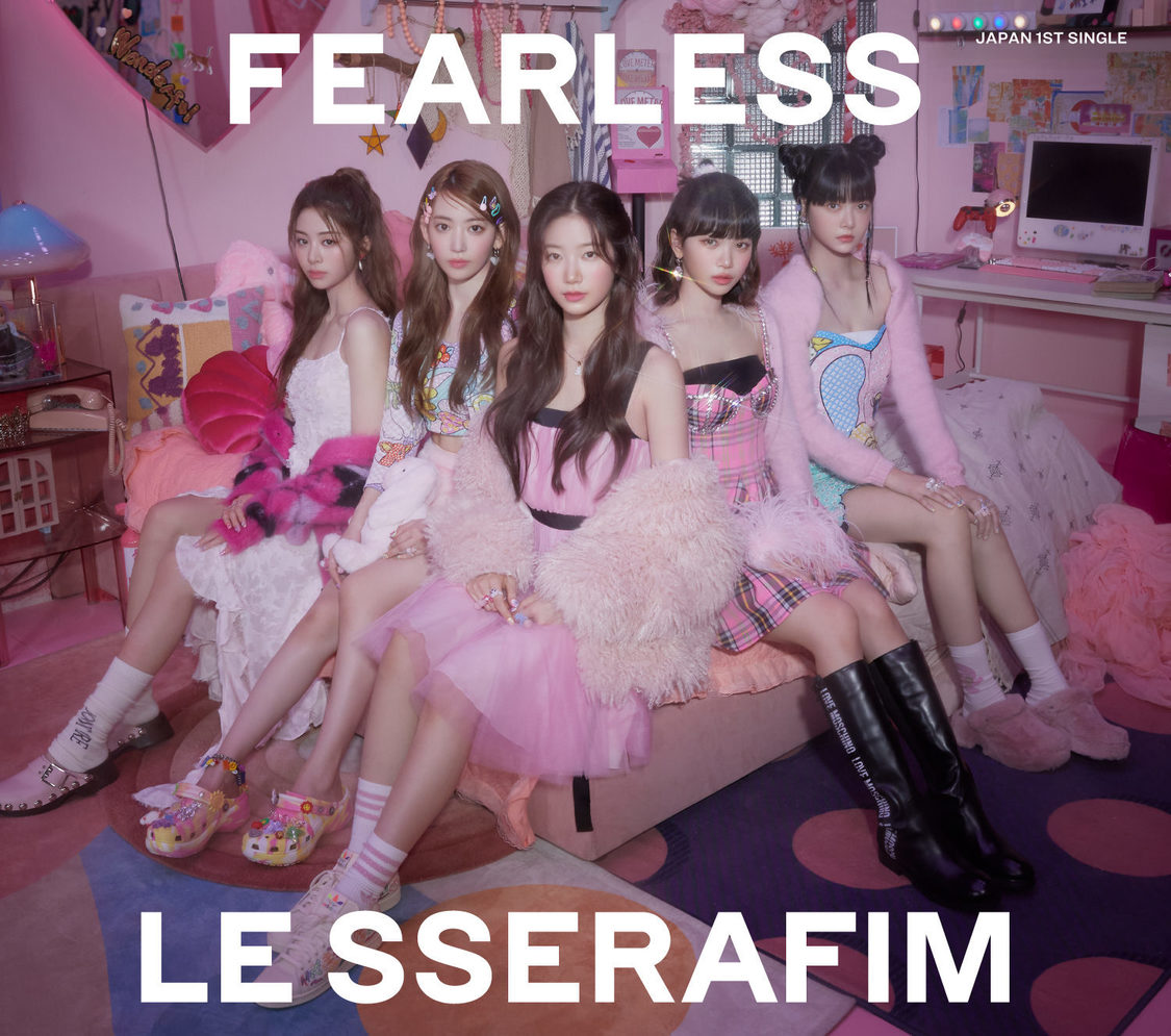 LE SSERAFIM 日本1stシングル「FEARLESS」初回限定盤B（(P)&(C) SOURCE MUSIC）