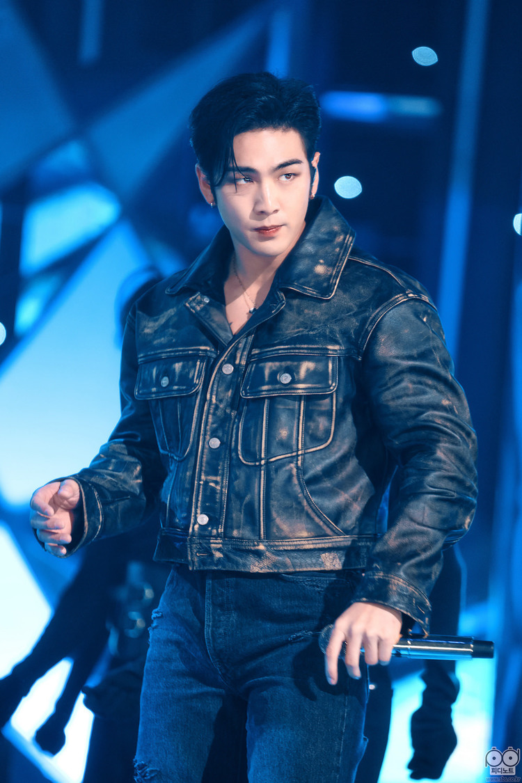 ベクホ『SBS人気歌謡』より