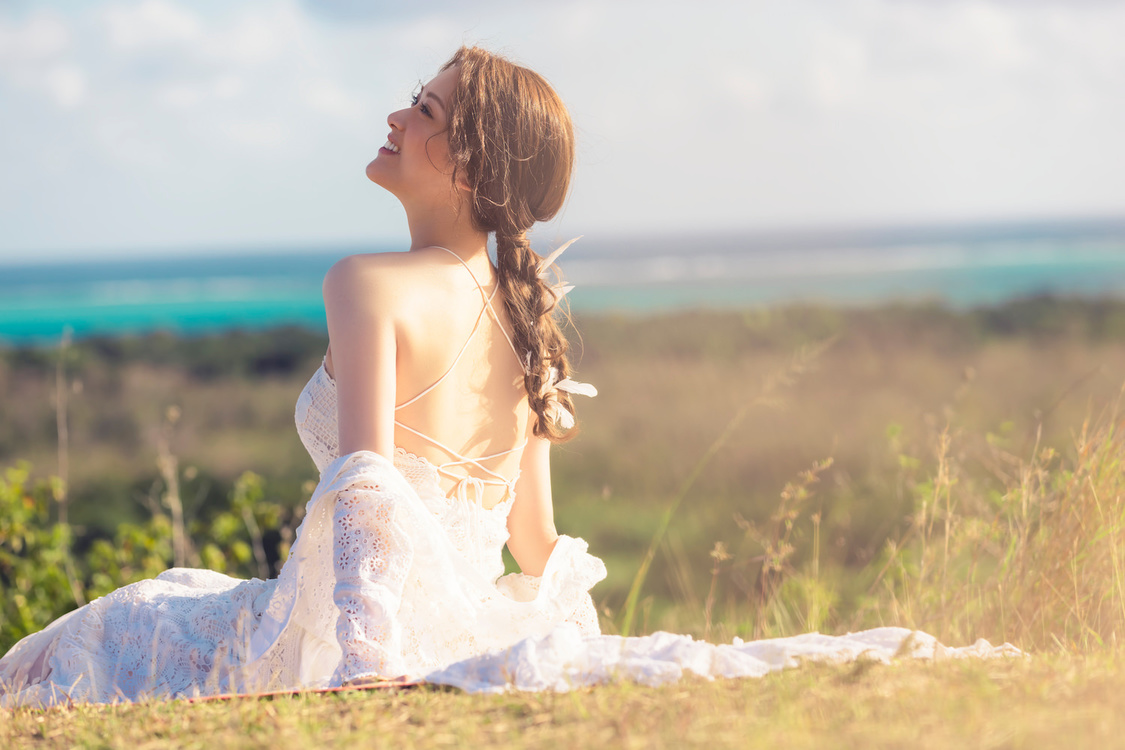 松村沙友理『ゼクシィ海外ウエディング 2023 Spring & Summer』アザーカット