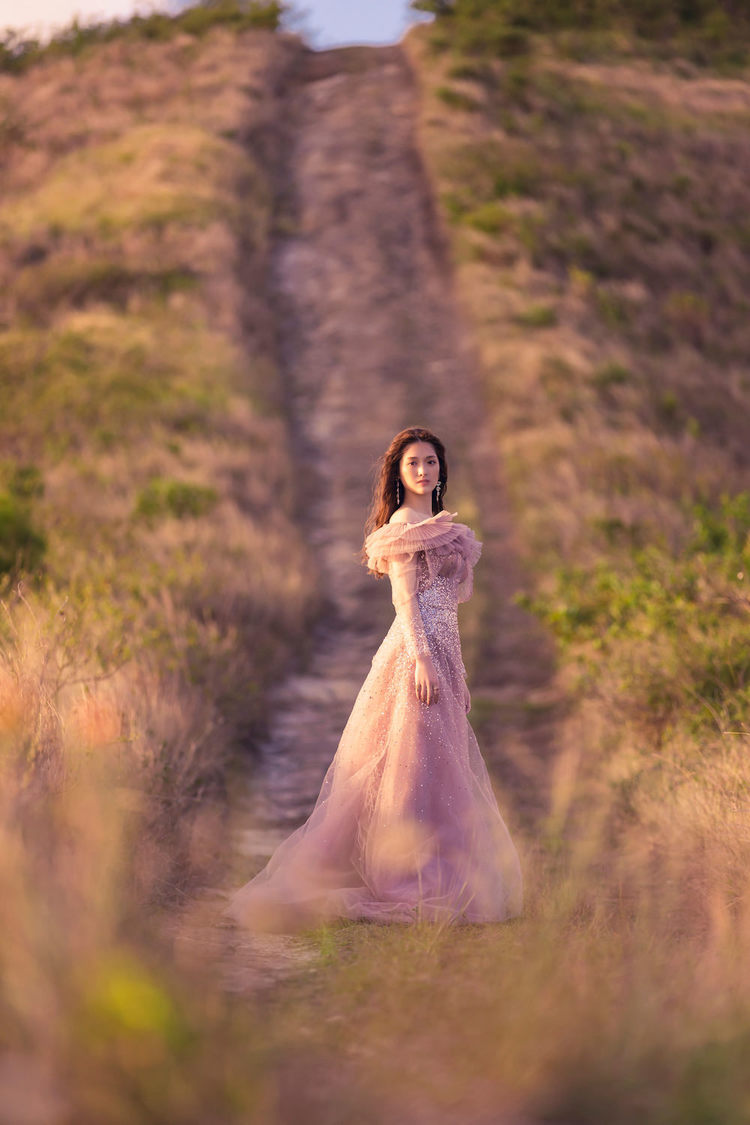 松村沙友理『ゼクシィ海外ウエディング 2023 Spring & Summer』アザーカット