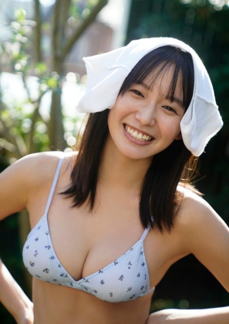 STRiKE！デジタル写真集『志田音々　さよならは言わない約束だったのに・・・・・・バカ。』