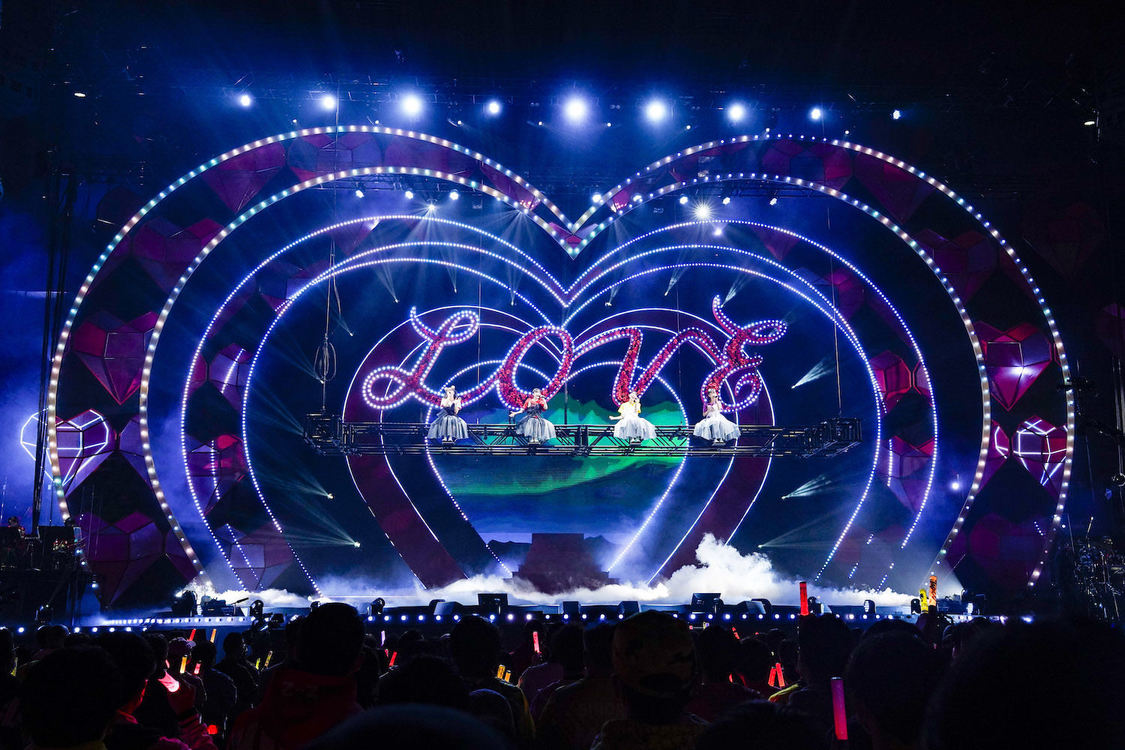 ももいろクローバーZ＜ももいろクリスマス2022 LOVE＞さいたまスーパーアリーナ（2022年12月25日）