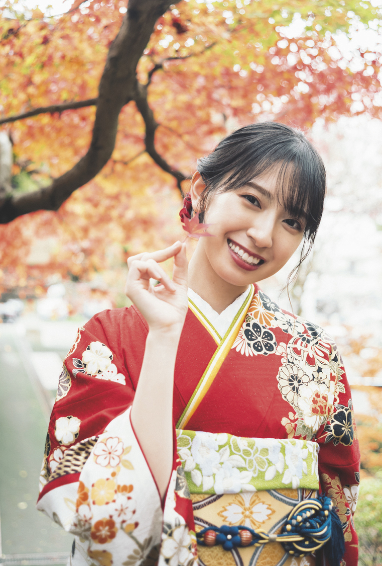 『20±SWEET[トゥエンティ・スウィート] 2023 JANUARY』ローソンエンタテインメント購入特典ポストカード【金村美玖（日向坂46）】