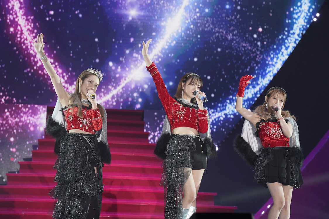 ＜第6回 ももいろ歌合戦＞日本武道館（2022年12月31日／©︎キングレコード）