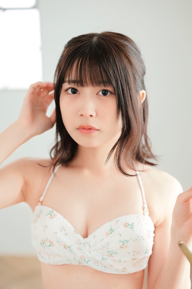 本多しおり（I MY ME MINE）『Cream2月号』より