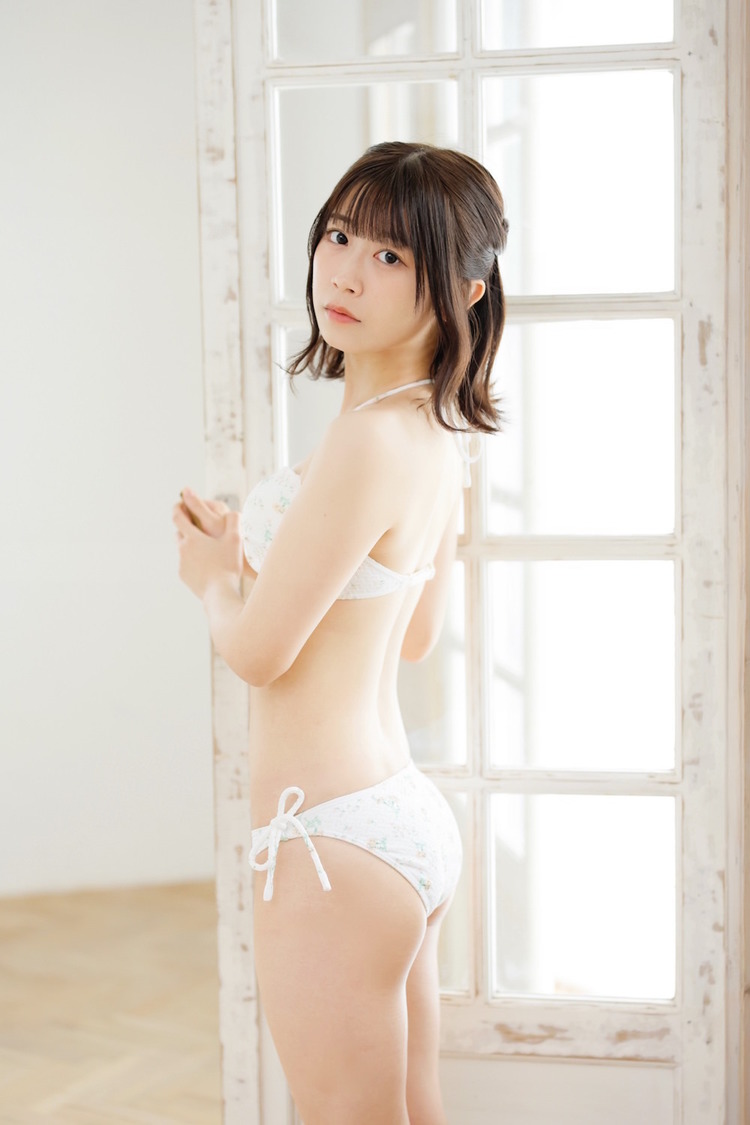 本多しおり（I MY ME MINE）『Cream2月号』より