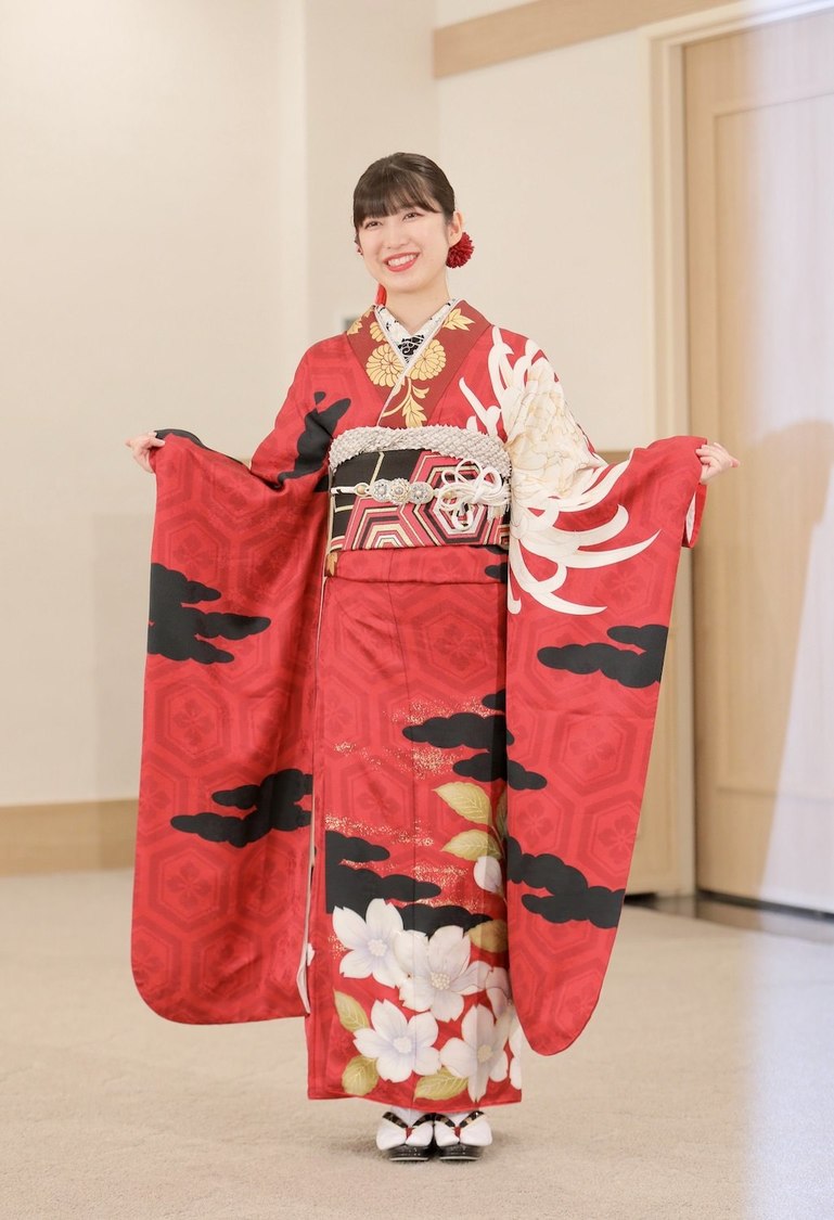 吉田華恋（(C)AKB48）