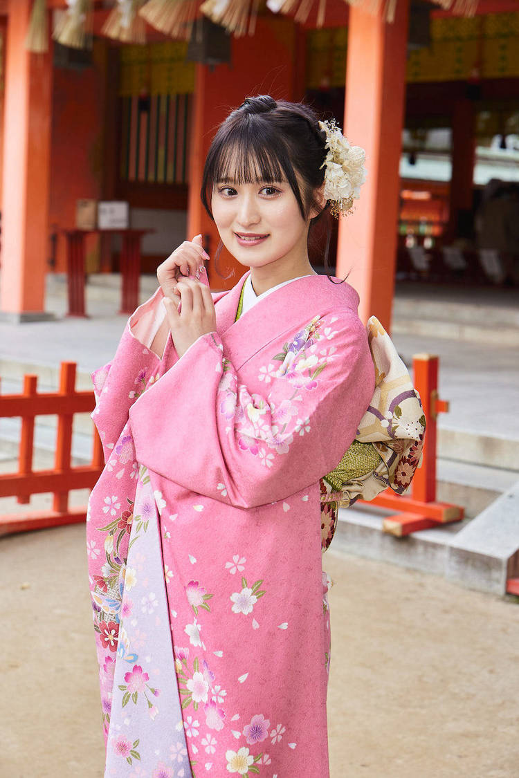 田中伊桜莉＜HKT48 成人式＞住吉神社（2023年1月9日／©Mercury）