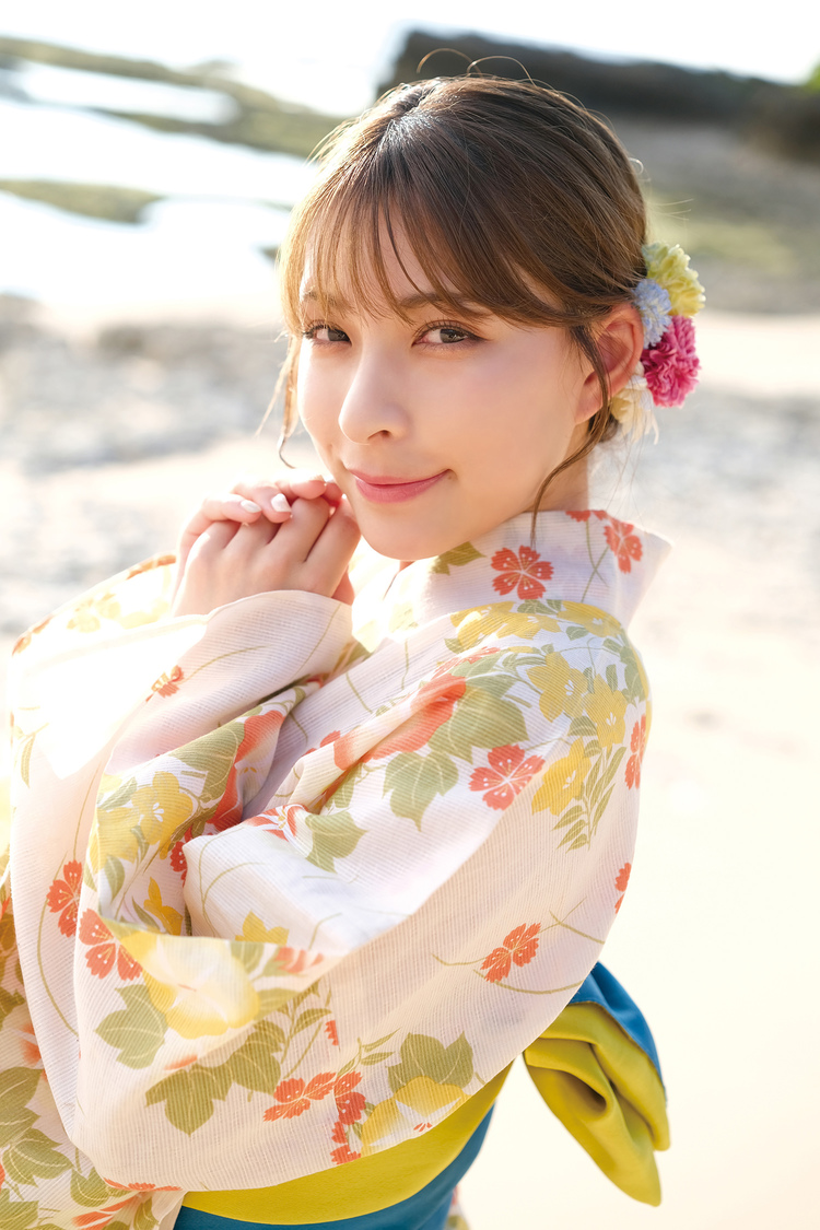 山本茉央 1stイメージDVD『のんびりや』場面写真（©2023 Liverpool）