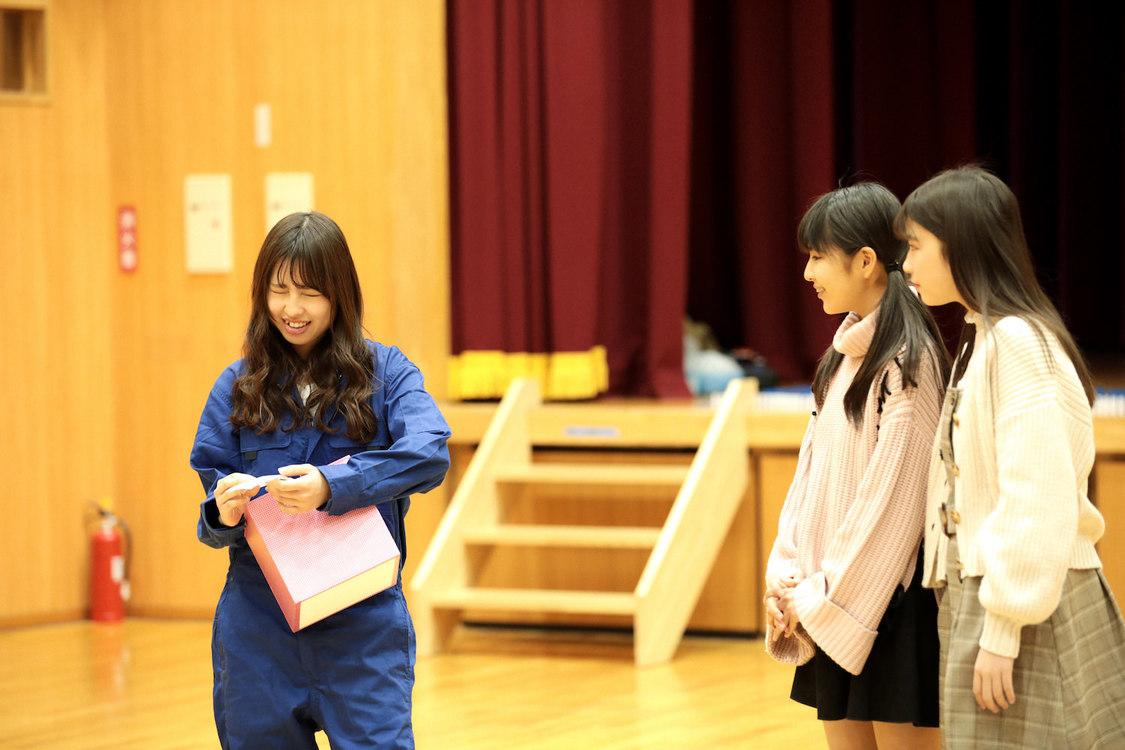 マジカル・パンチライン沖口優奈、吉田優良里、吉澤悠華『ゆうなの那由多？超過酷！一万個ドミノライブツイスター』